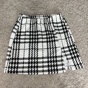 SHEIN plaid skirt size: xs